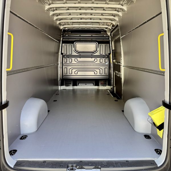 Volkswagen Crafter L4H3 (7)
